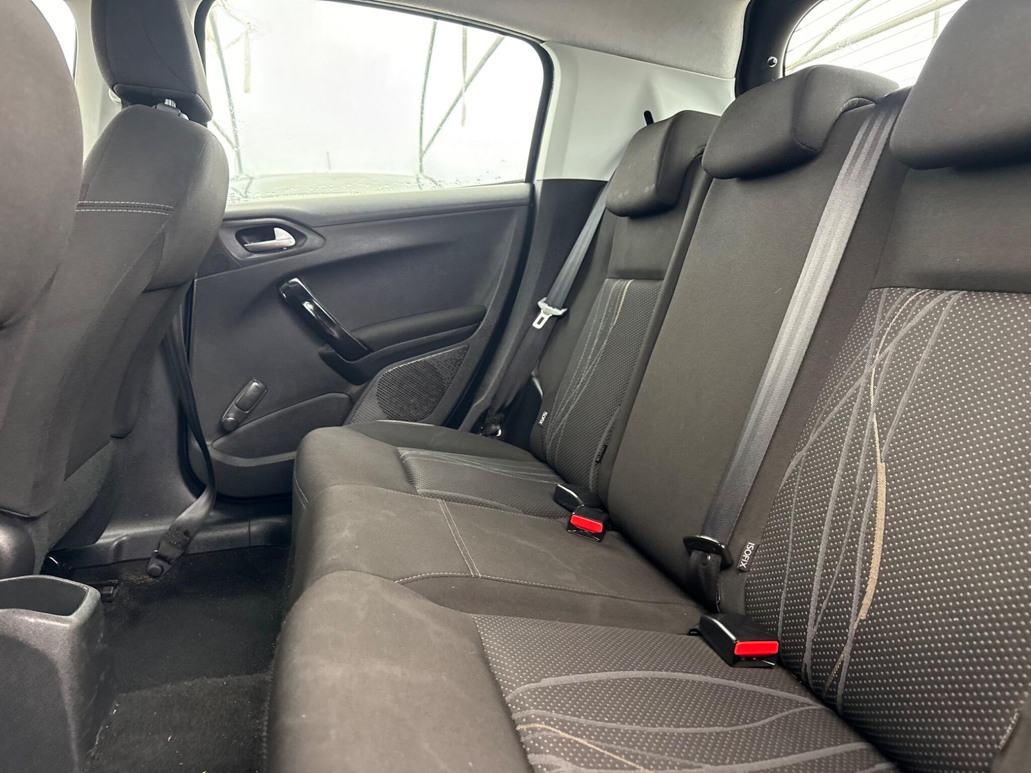 Used Peugeot 208 2014 for sale - 77612639: Photo 52