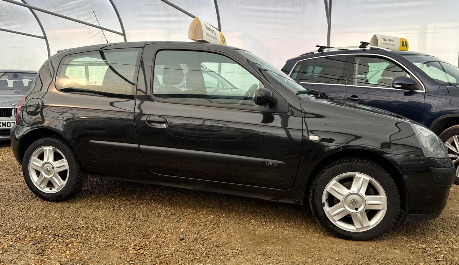 Used Renault Clio for sale - 77657587: Photo 33