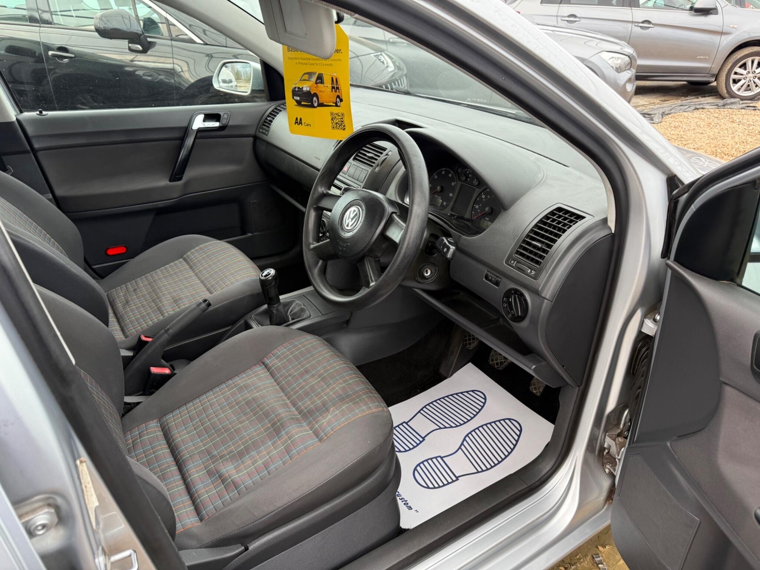 Used Volkswagen Polo 2006 for sale - 77573881: Photo 43