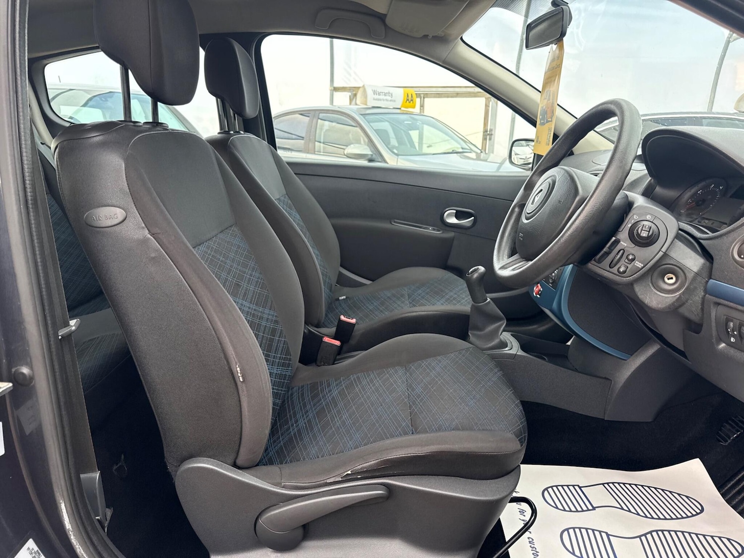 Used Renault Clio 2008 for sale - 76473180: Photo 15