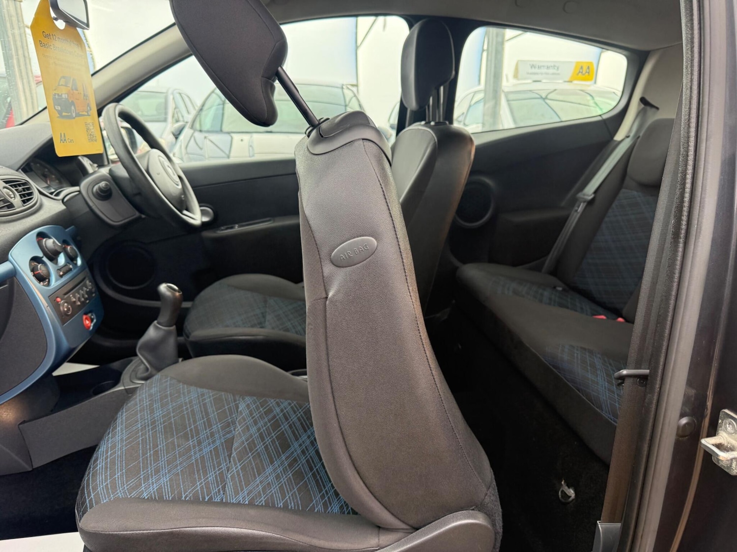 Used Renault Clio 2008 for sale - 76473180: Photo 24