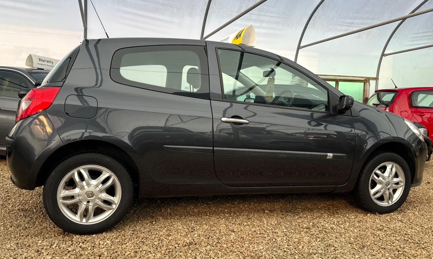 Used Renault Clio 2008 for sale - 76473180: Photo 34