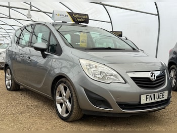 (11) - 1.7 CDTi Exclusiv Euro 5 5dr