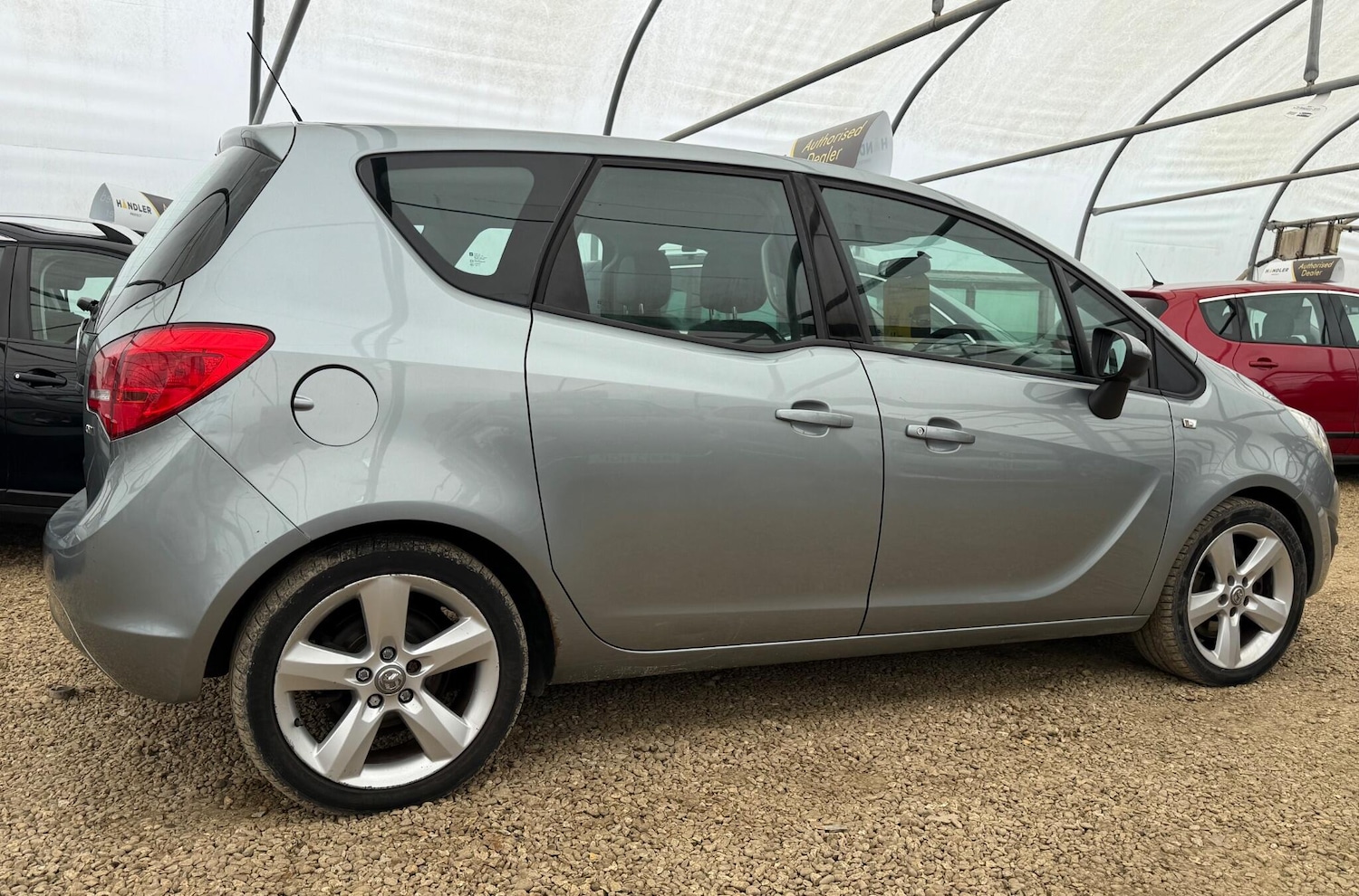 Used Vauxhall Meriva 2011 for sale - 77882419: Photo 37