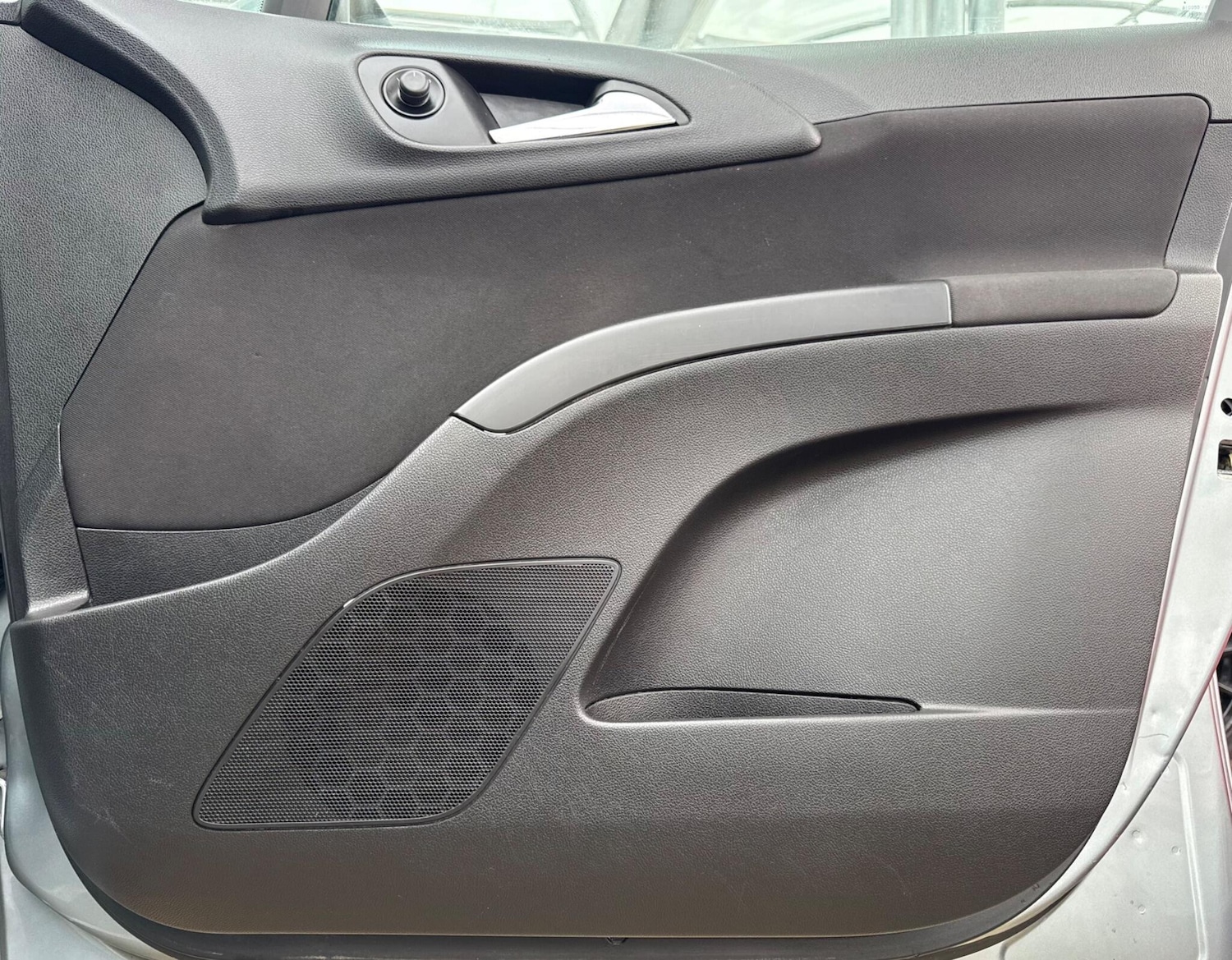 Used Vauxhall Meriva 2011 for sale - 77882419: Photo 65