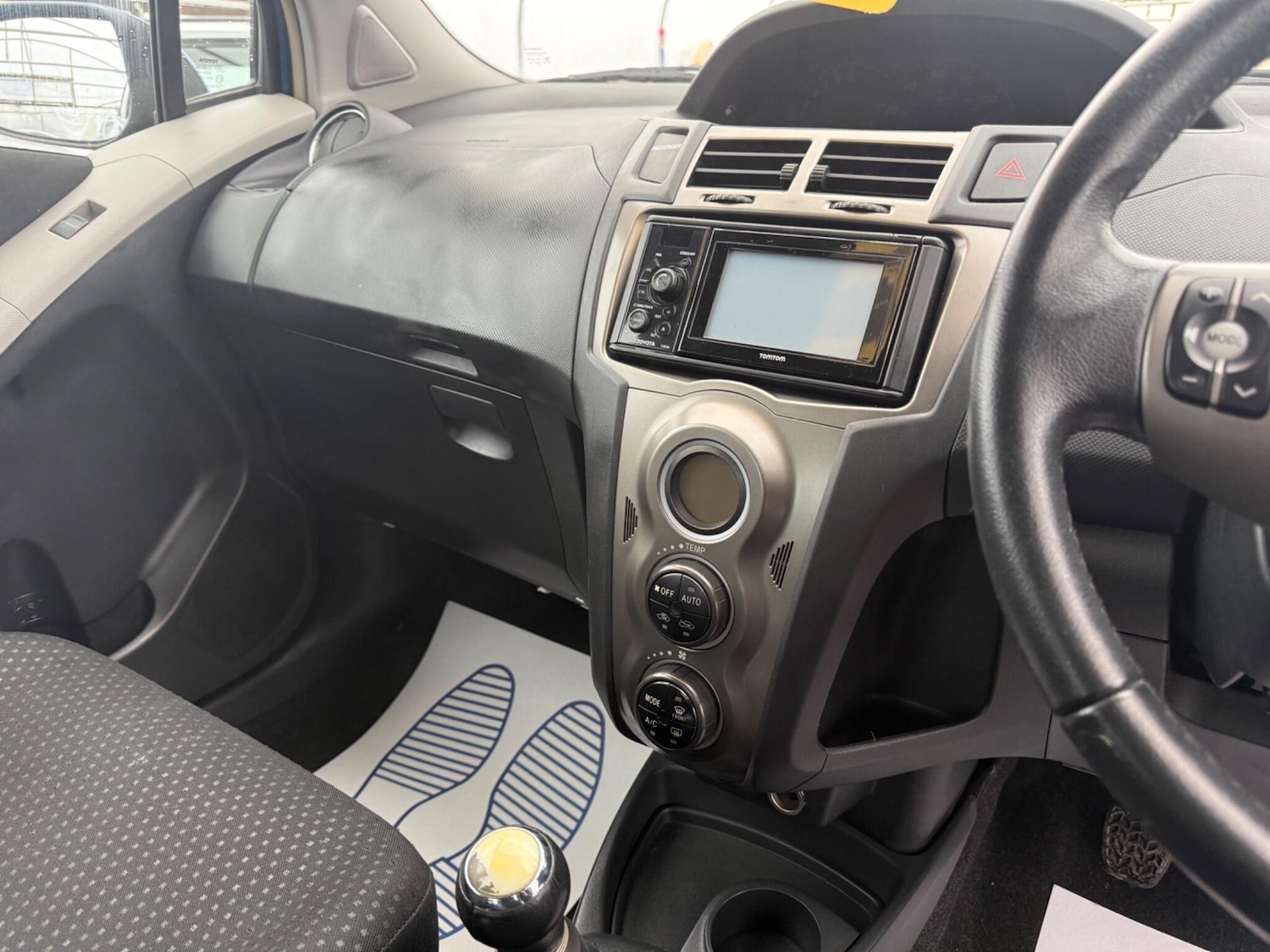 Used Toyota Yaris for sale - 77306330: Photo 12