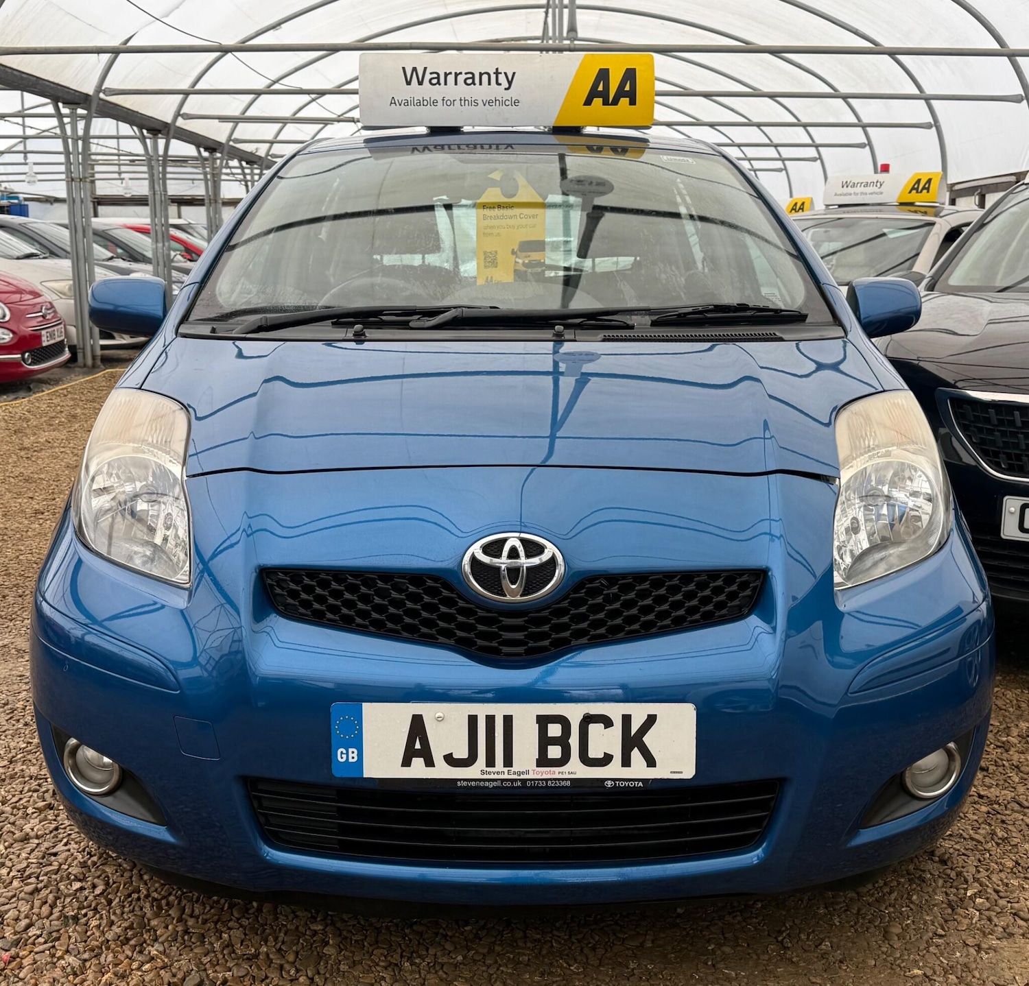 Used Toyota Yaris for sale - 77306330: Photo 4