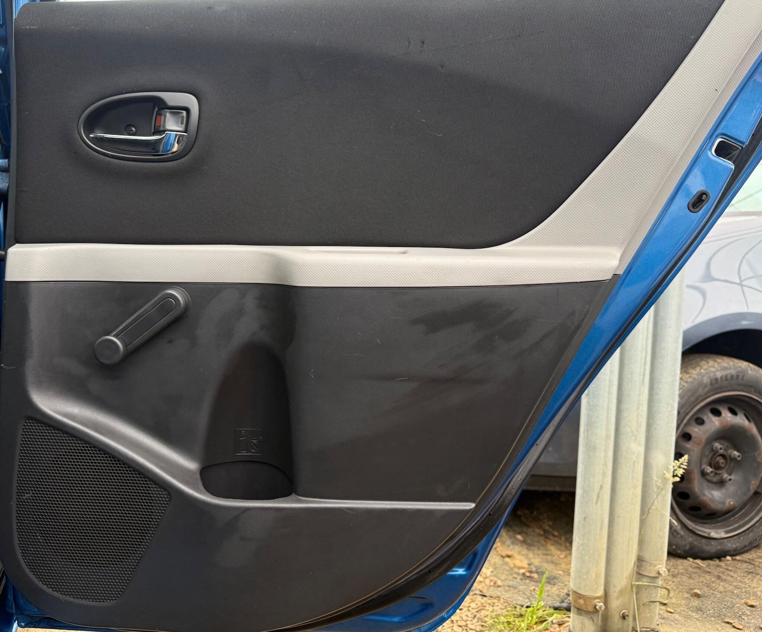 Used Toyota Yaris for sale - 77306330: Photo 64