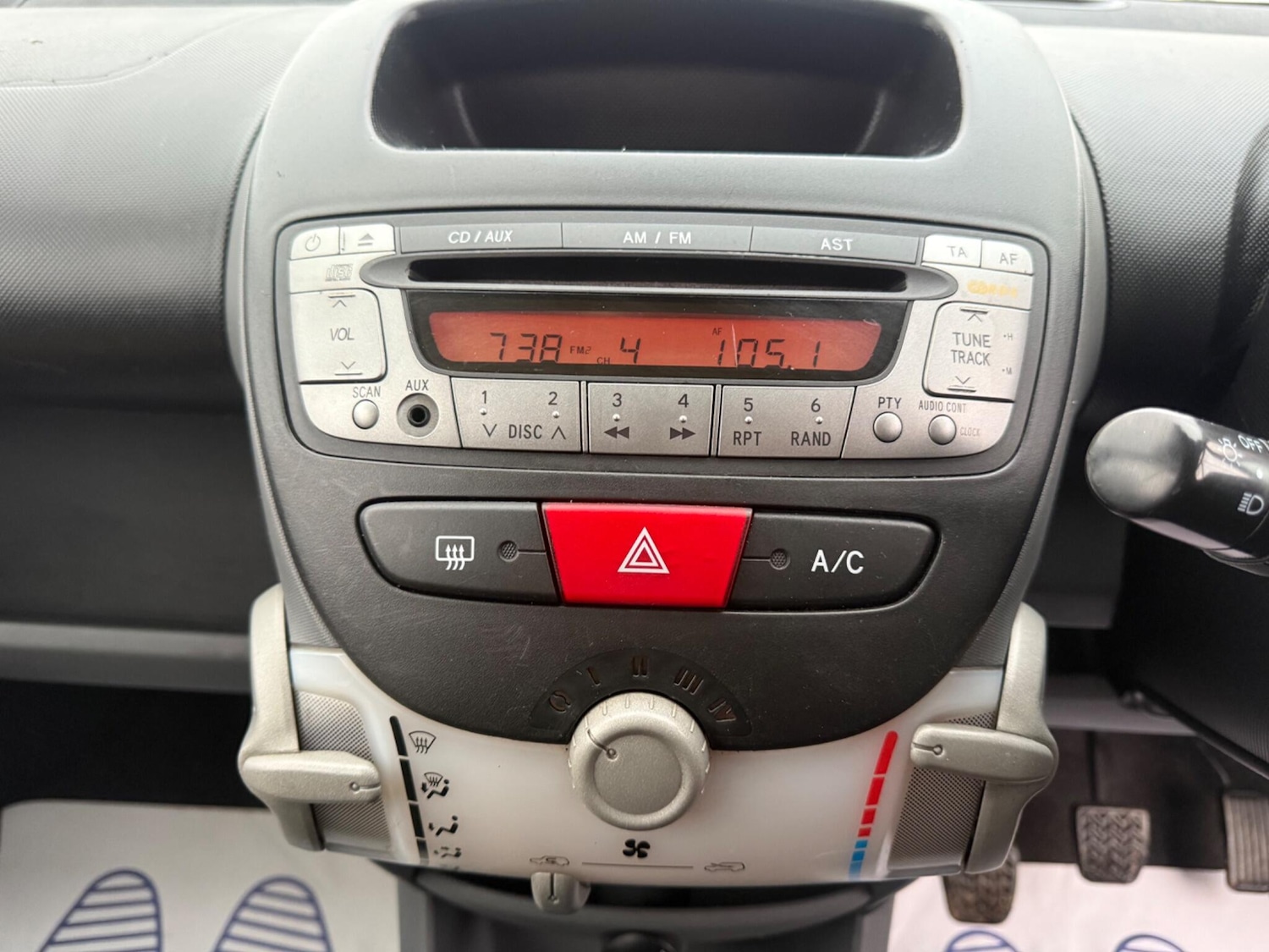 Used Toyota AYGO 2006 for sale - 76953304: Photo 74