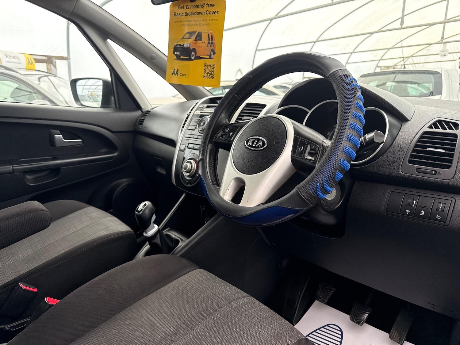 Used Kia Venga 2011 for sale - 77290514: Photo 13