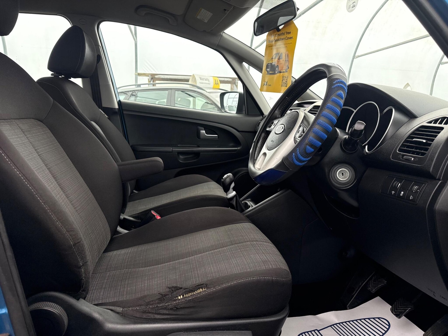 Used Kia Venga 2011 for sale - 77290514: Photo 47