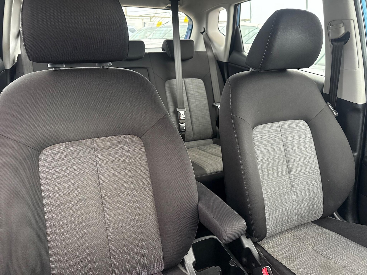 Used Kia Venga 2011 for sale - 77290514: Photo 50