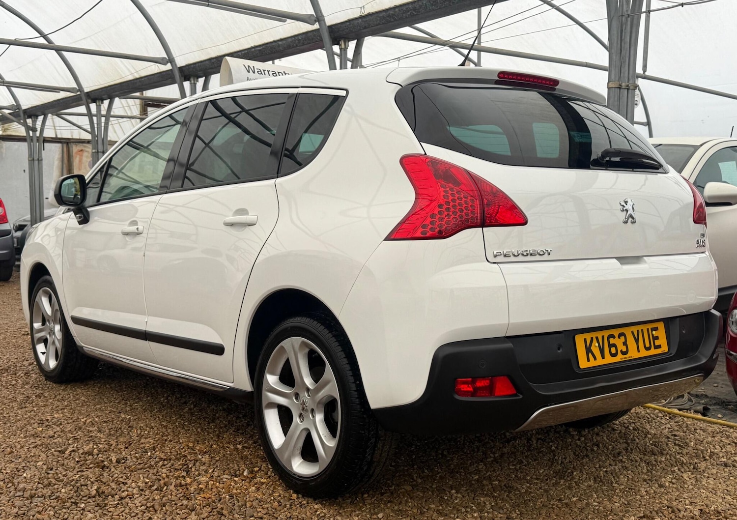 Used Peugeot 3008 2013 for sale - 77155411: Photo 2