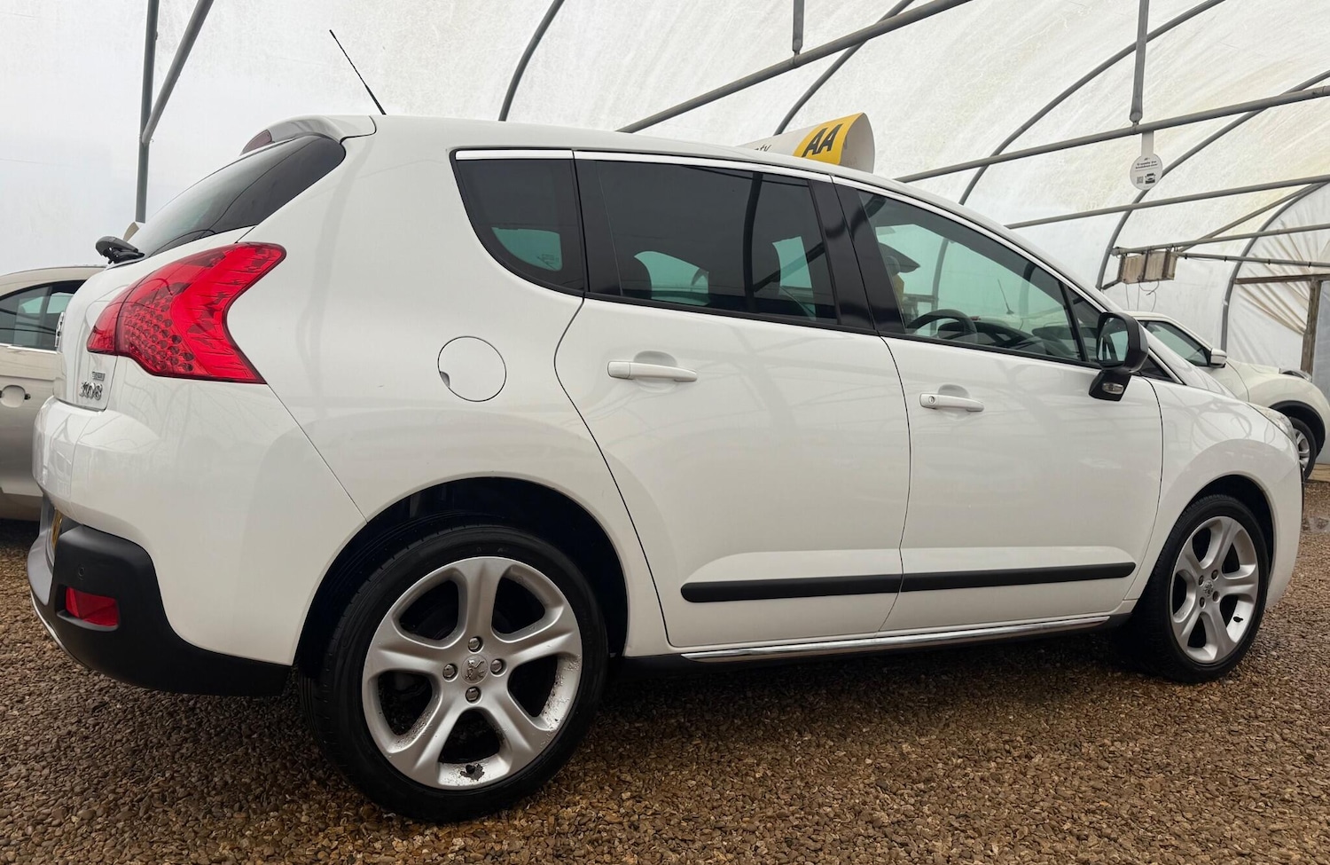 Used Peugeot 3008 2013 for sale - 77155411: Photo 37