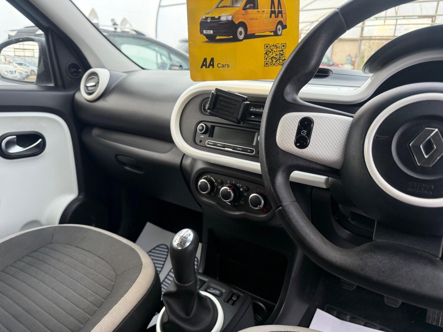 Used Renault Twingo 2014 for sale - 77723862: Photo 13