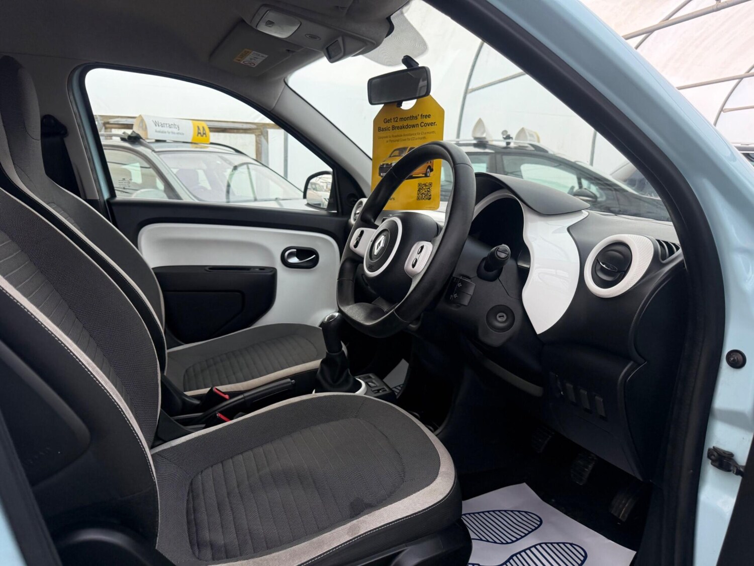 Used Renault Twingo 2014 for sale - 77723862: Photo 15