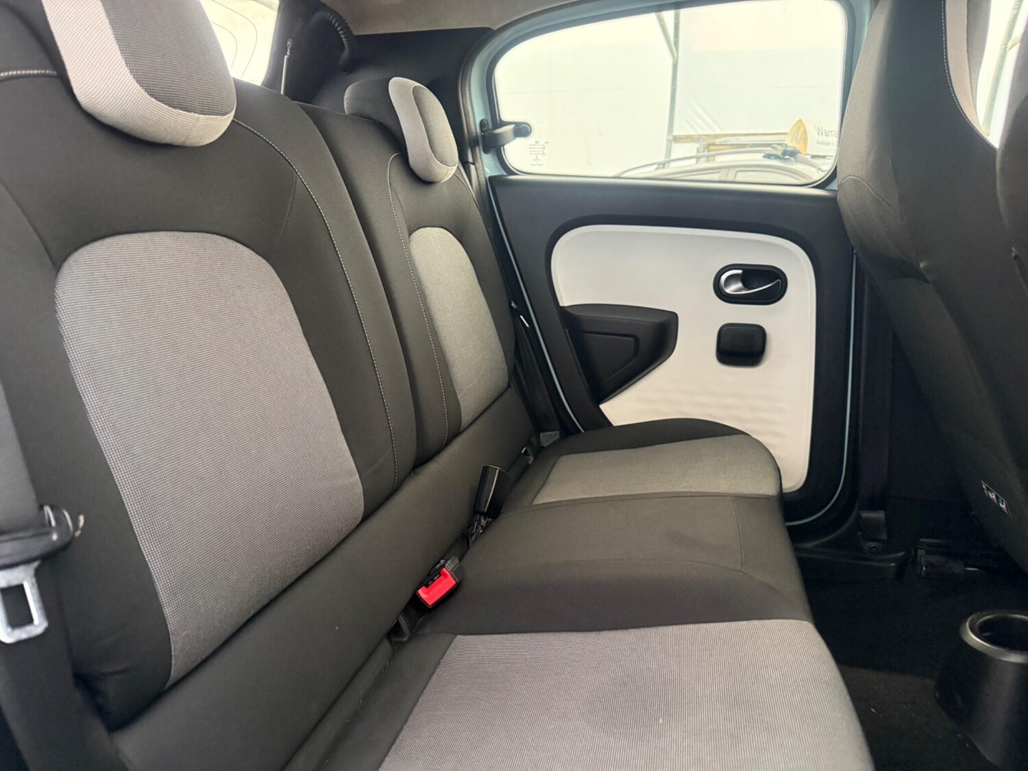 Used Renault Twingo 2014 for sale - 77723862: Photo 21