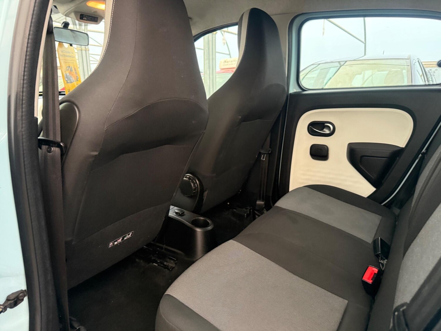 Used Renault Twingo 2014 for sale - 77723862: Photo 27