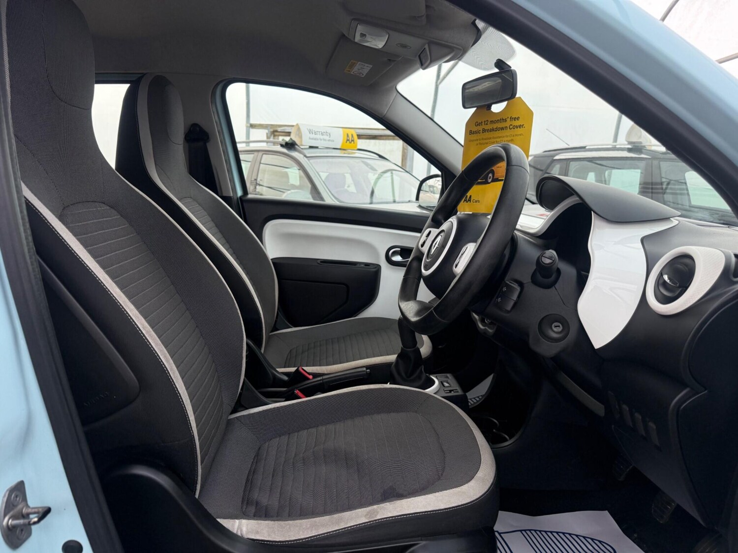 Used Renault Twingo 2014 for sale - 77723862: Photo 43