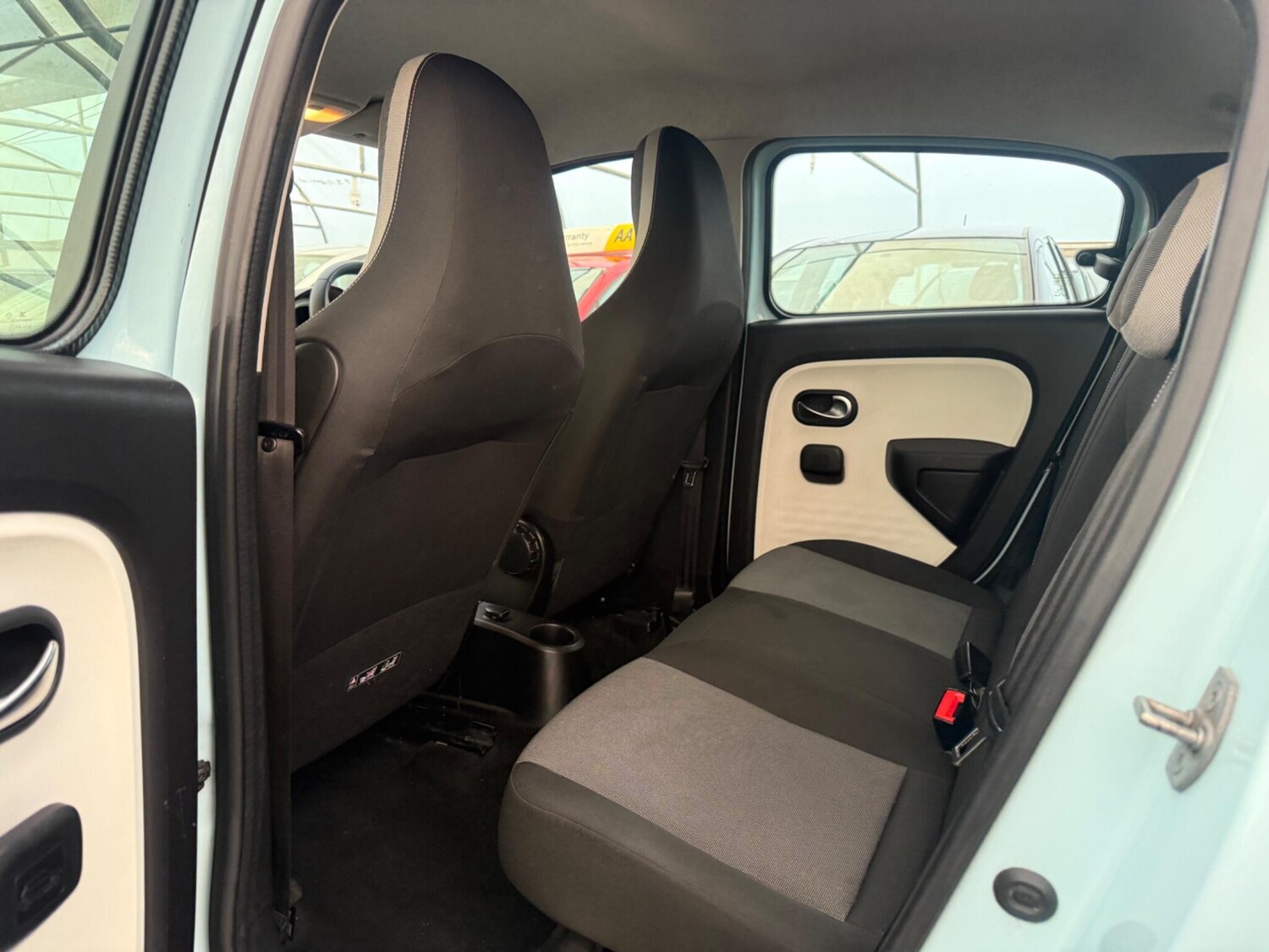 Used Renault Twingo 2014 for sale - 77723862: Photo 50