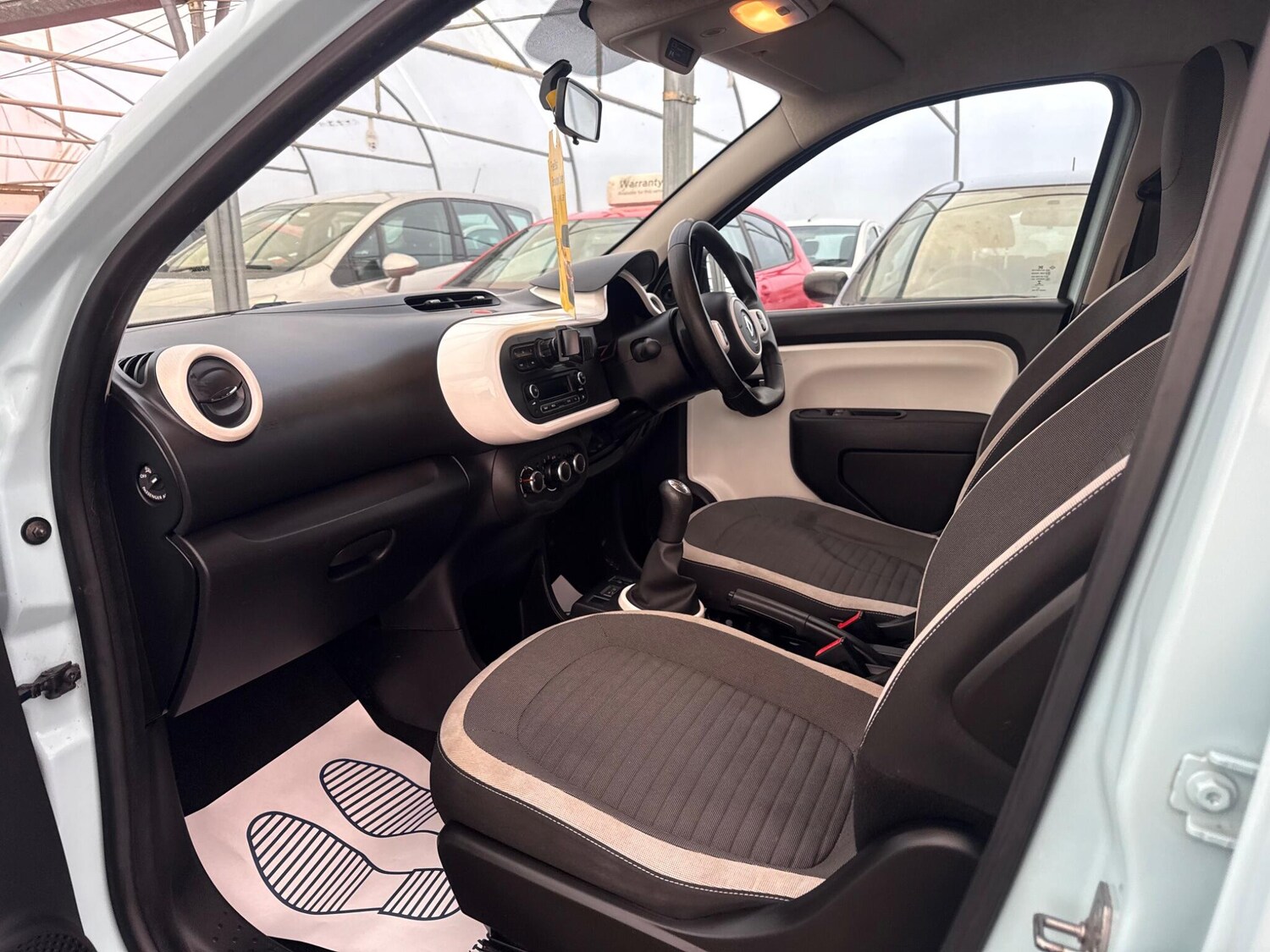 Used Renault Twingo 2014 for sale - 77723862: Photo 54