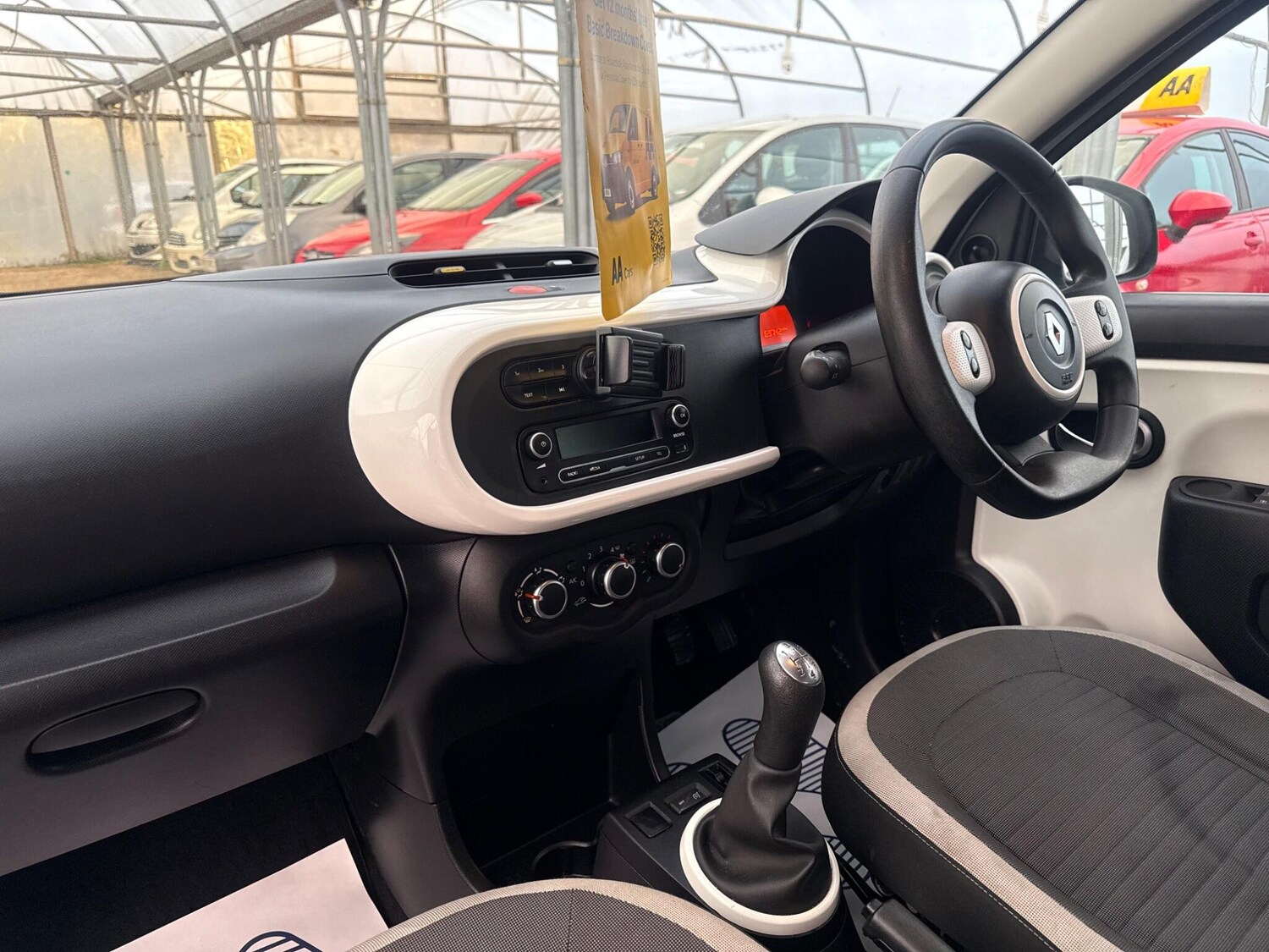 Used Renault Twingo 2014 for sale - 77723862: Photo 55