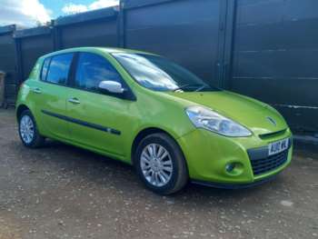 Used Renault Clio 2010 for sale - 74927546: Photo