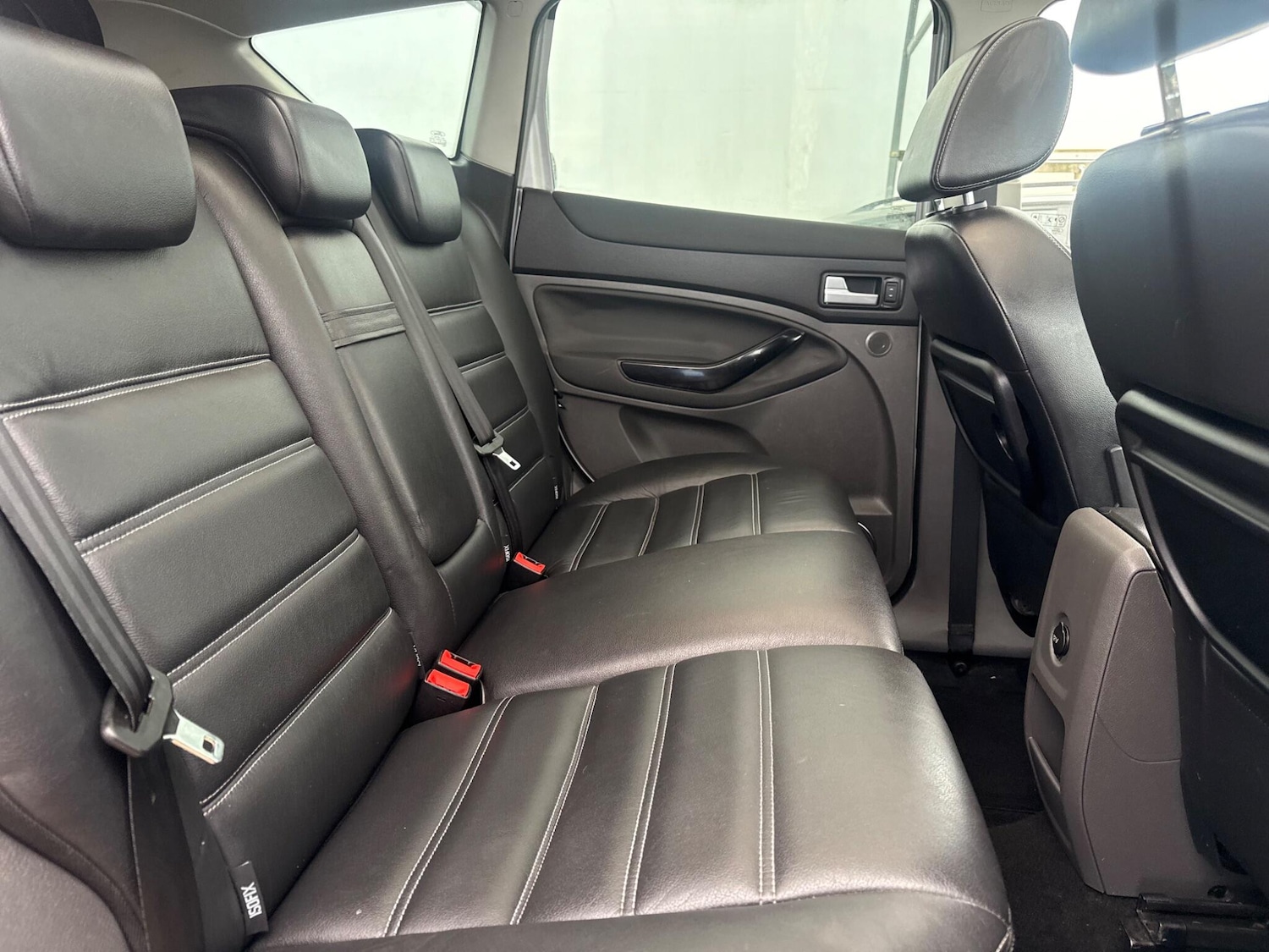 Used Ford Kuga 2012 for sale - 78127980: Photo 50