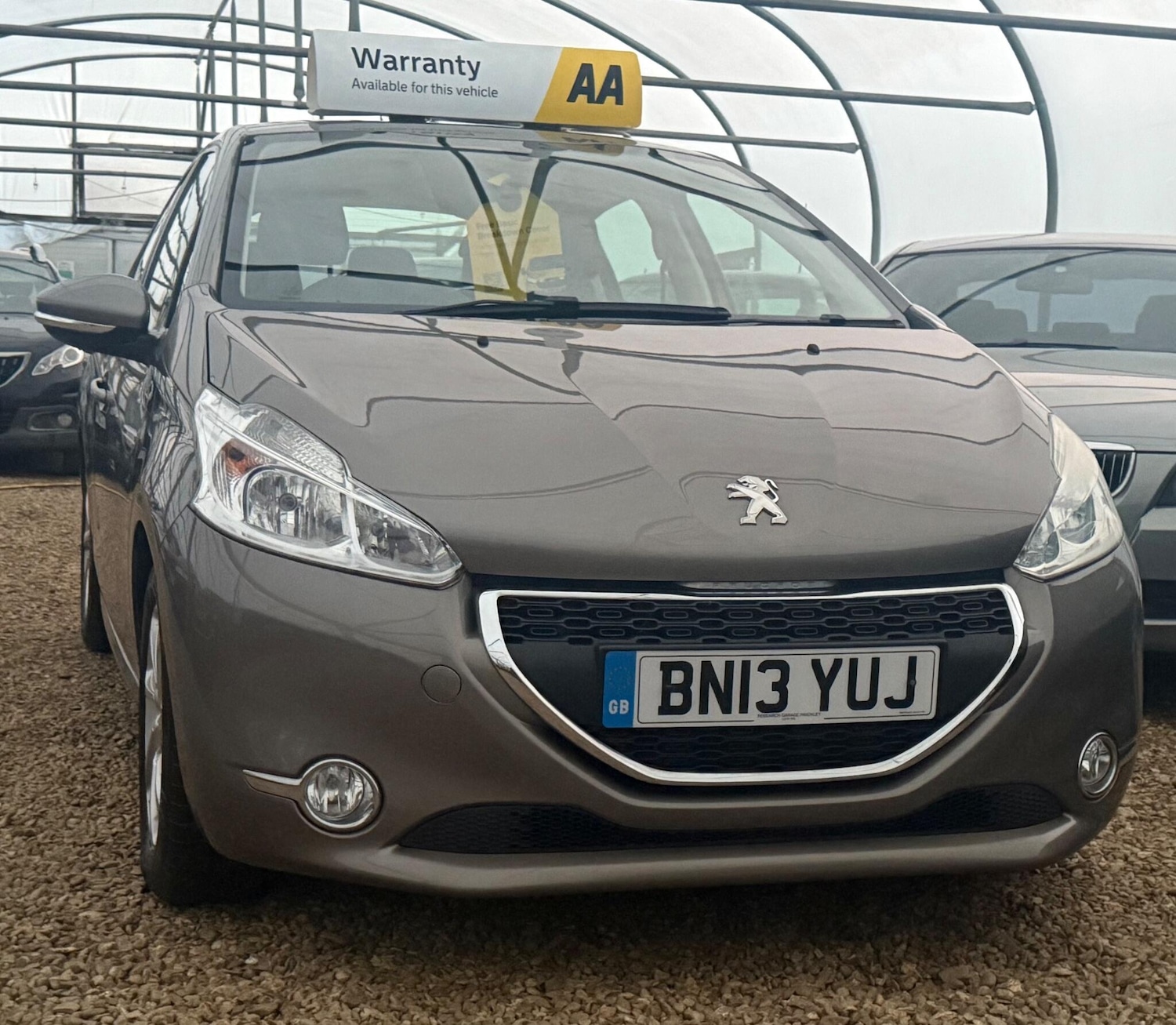 Used Peugeot 208 2013 for sale - 76644558: Photo 25