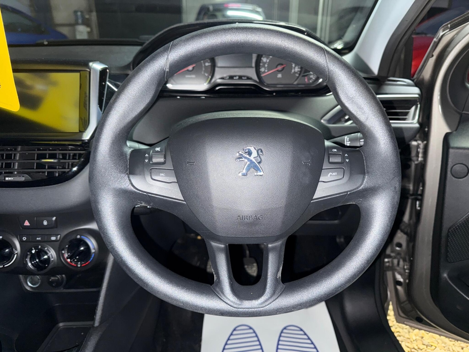 Used Peugeot 208 2013 for sale - 76644558: Photo 56