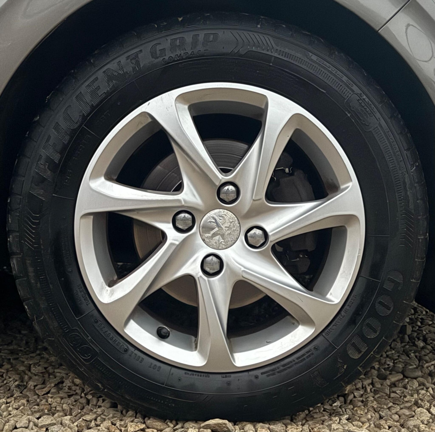 Used Peugeot 208 2013 for sale - 76644558: Photo 72