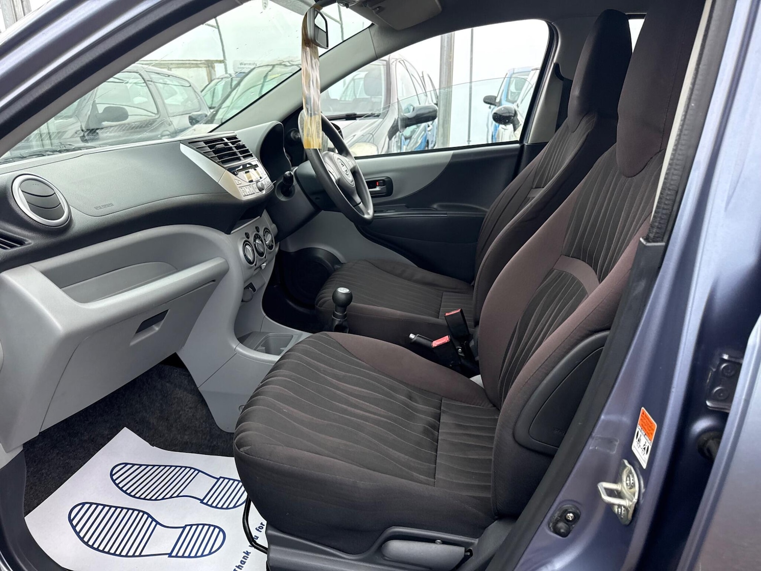 Used Nissan Pixo 2011 for sale - 77191487: Photo 28