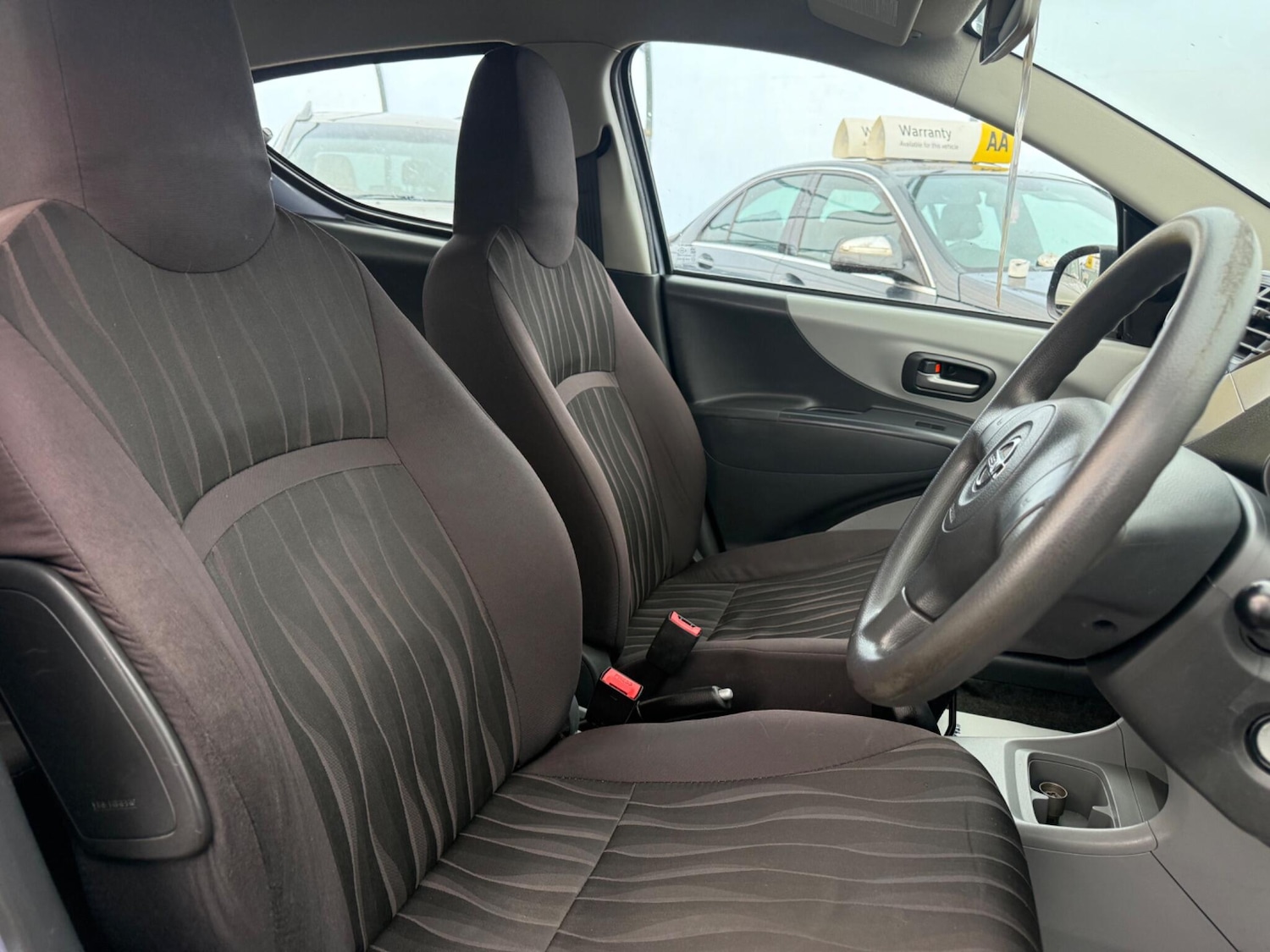 Used Nissan Pixo 2011 for sale - 77191487: Photo 48