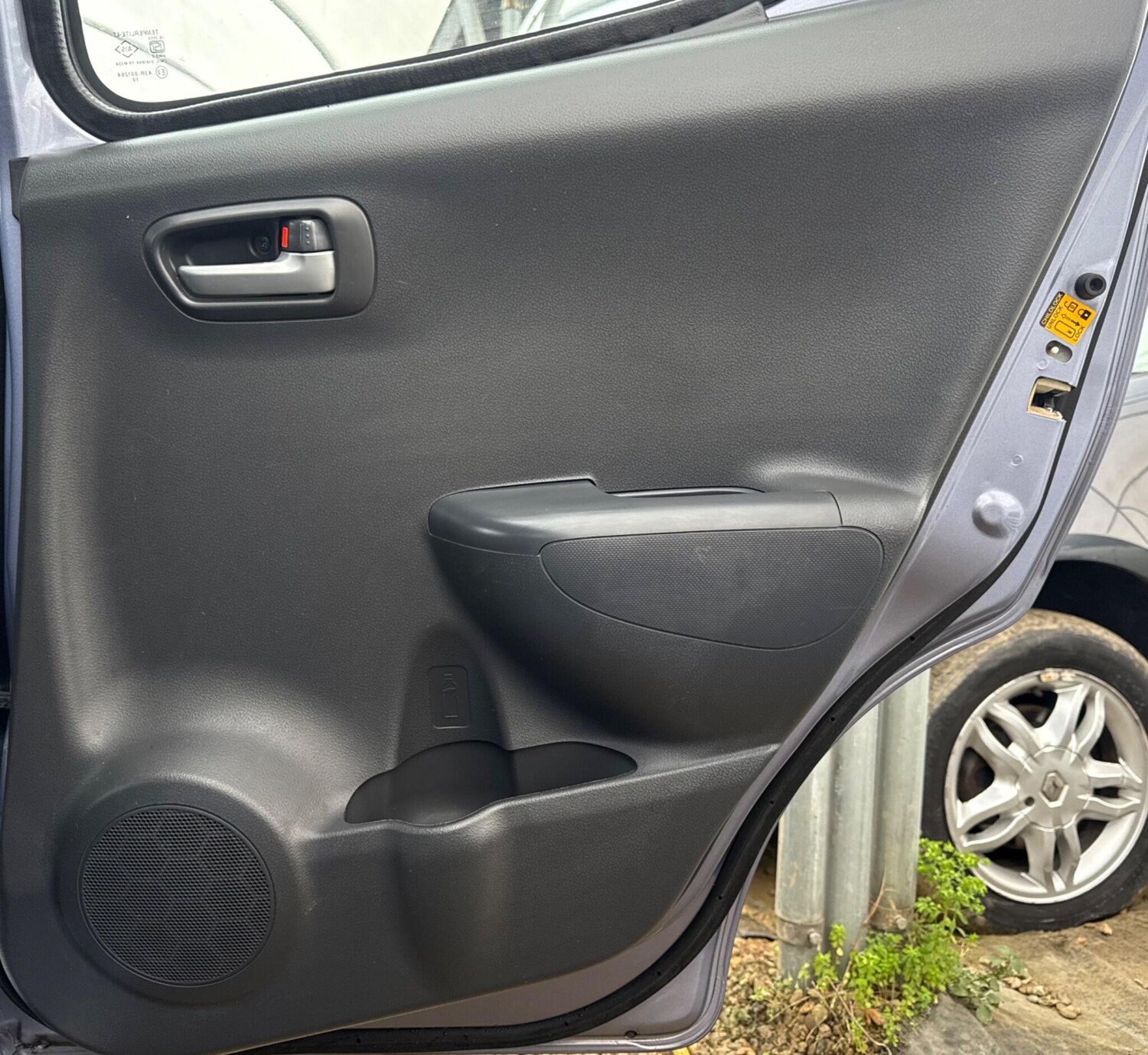 Used Nissan Pixo 2011 for sale - 77191487: Photo 70