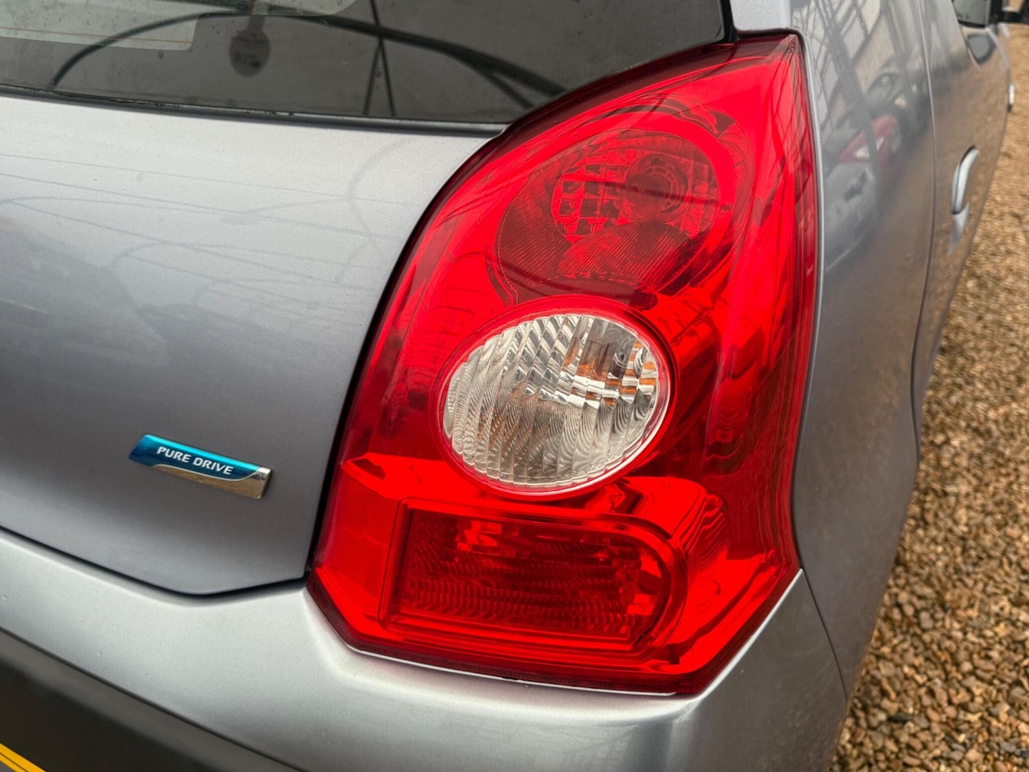 Used Nissan Pixo 2011 for sale - 77191487: Photo 76