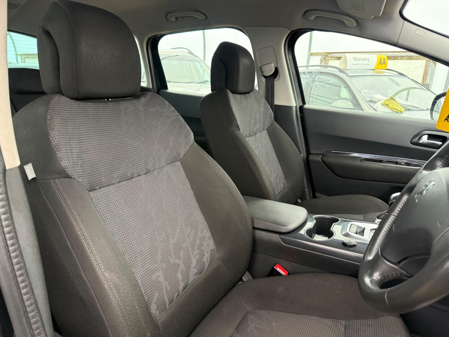 Used Peugeot 3008 2010 for sale - 77057496: Photo 16