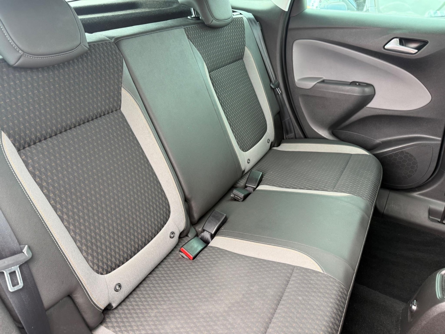 Used Vauxhall Crossland X 2017 for sale - 77052498: Photo 18