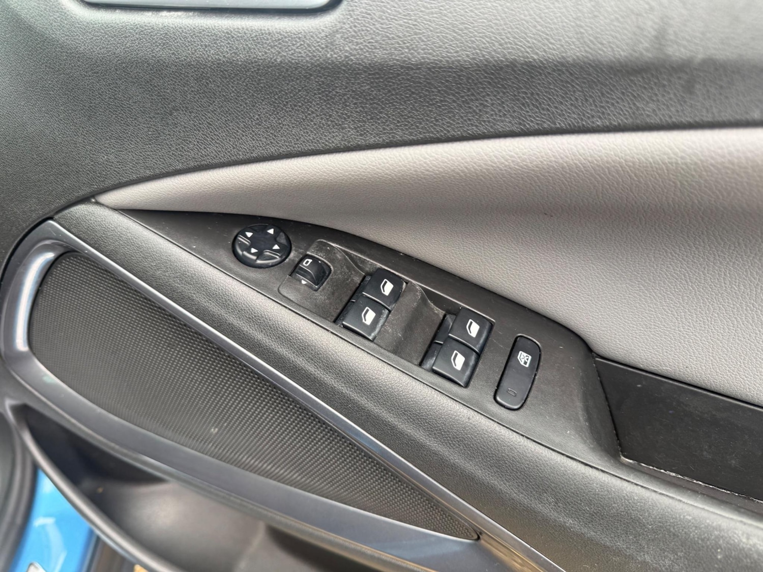 Used Vauxhall Crossland X 2017 for sale - 77052498: Photo 64