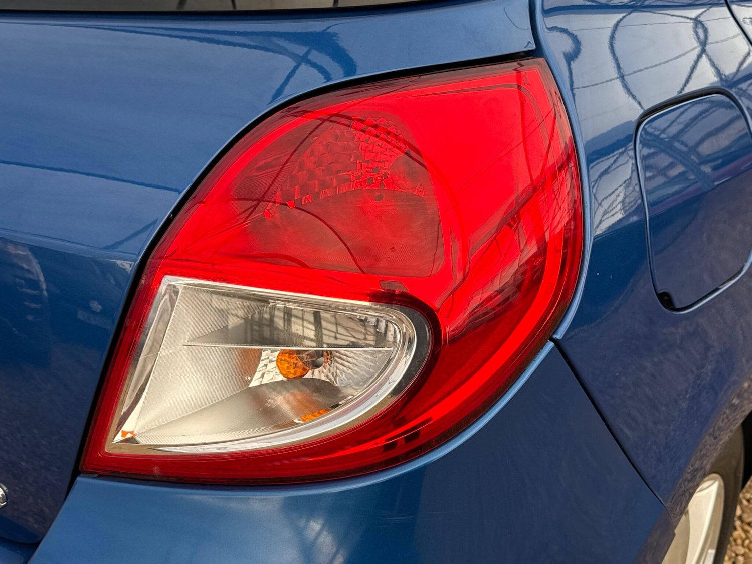 Used Renault Clio 2011 for sale - 76735237: Photo 85