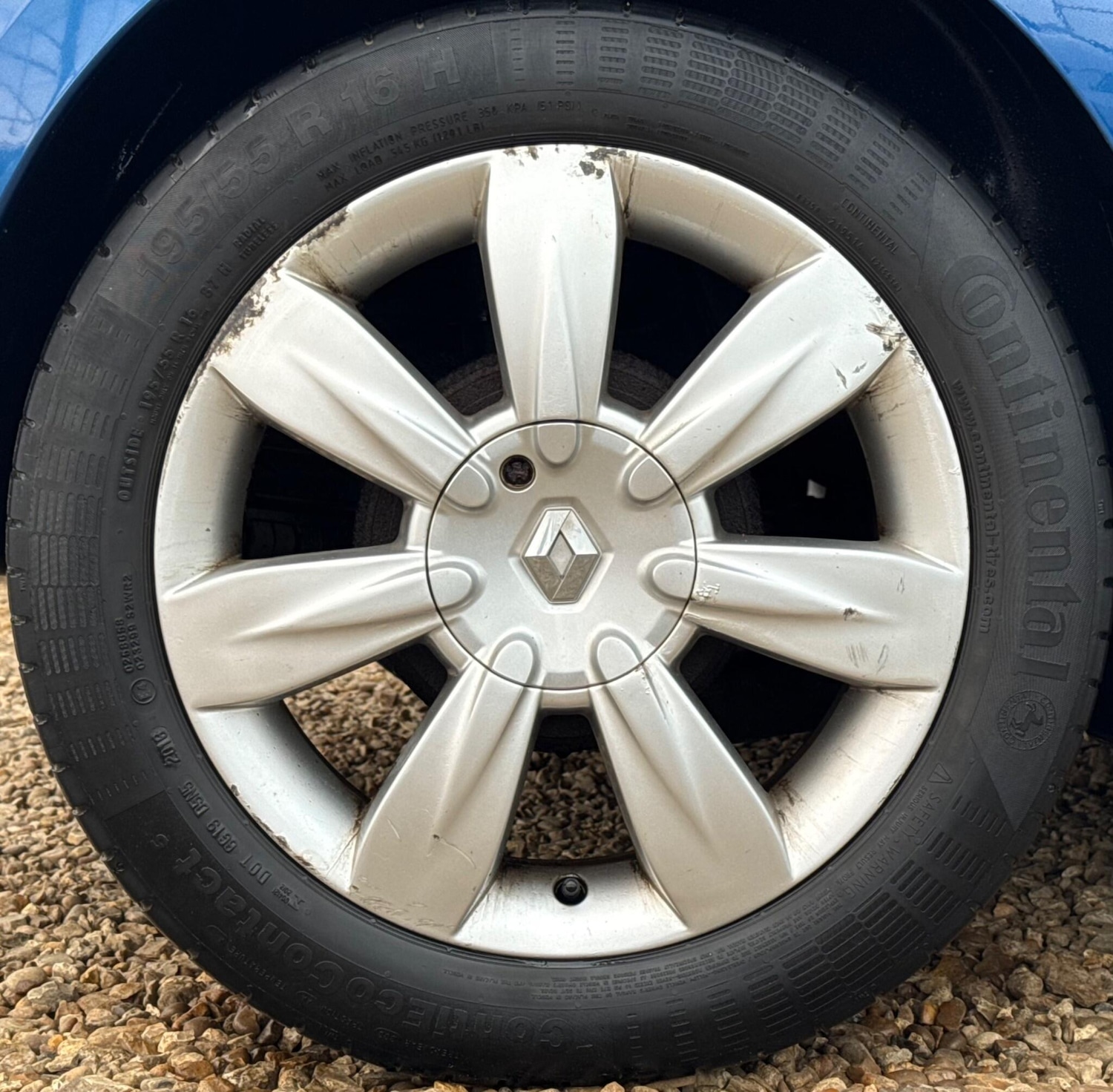 Used Renault Clio 2011 for sale - 76735237: Photo 90