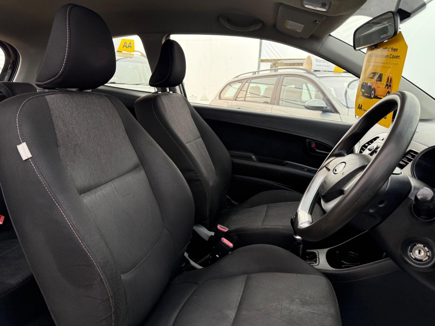 Used Kia Picanto 2012 for sale - 77768919: Photo 15