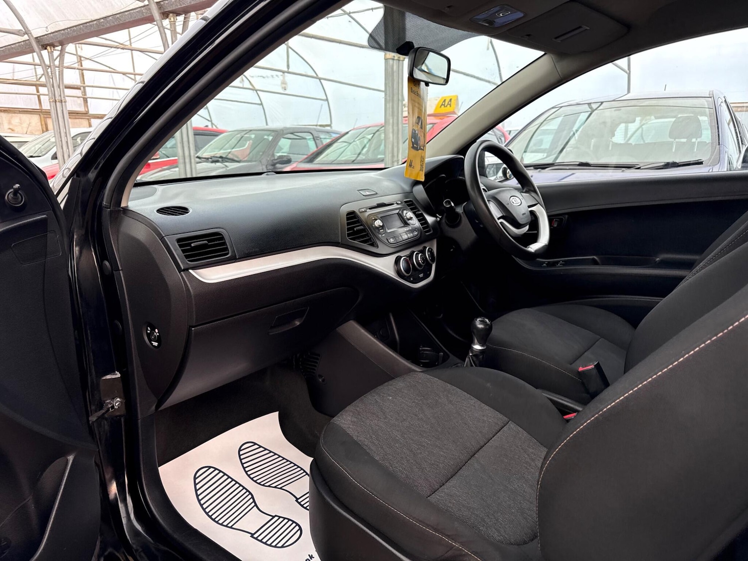 Used Kia Picanto 2012 for sale - 77768919: Photo 29