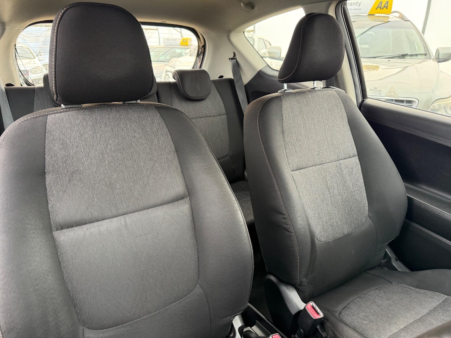 Used Kia Picanto 2012 for sale - 77768919: Photo 42