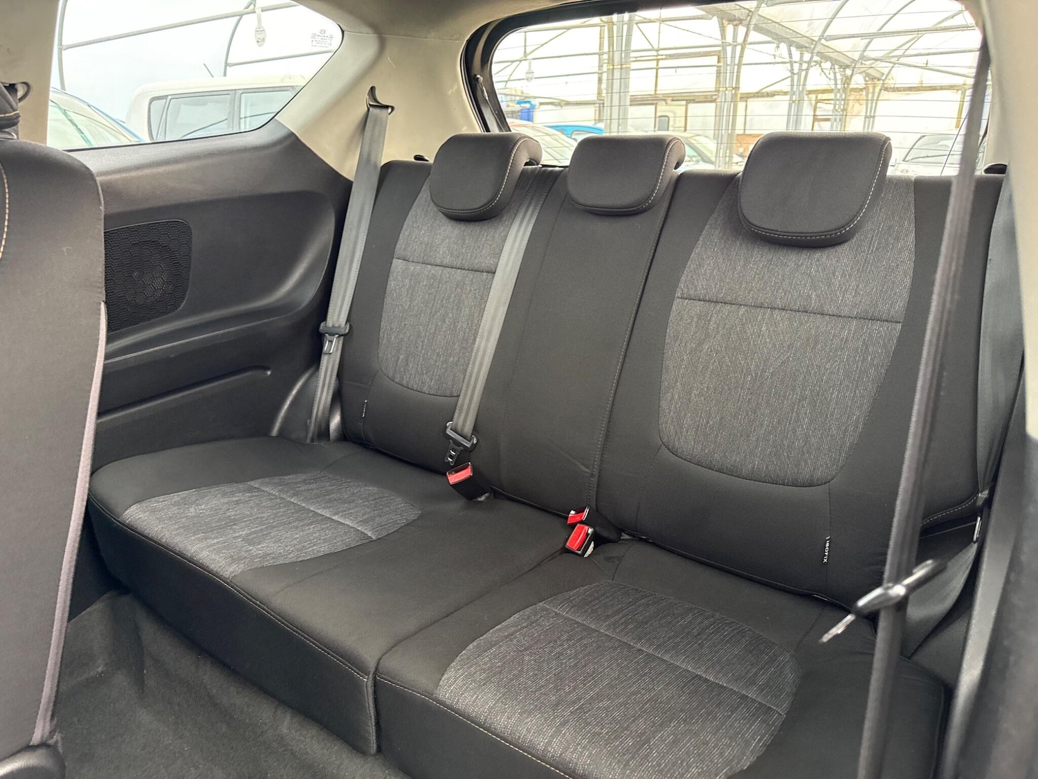 Used Kia Picanto 2012 for sale - 77768919: Photo 46