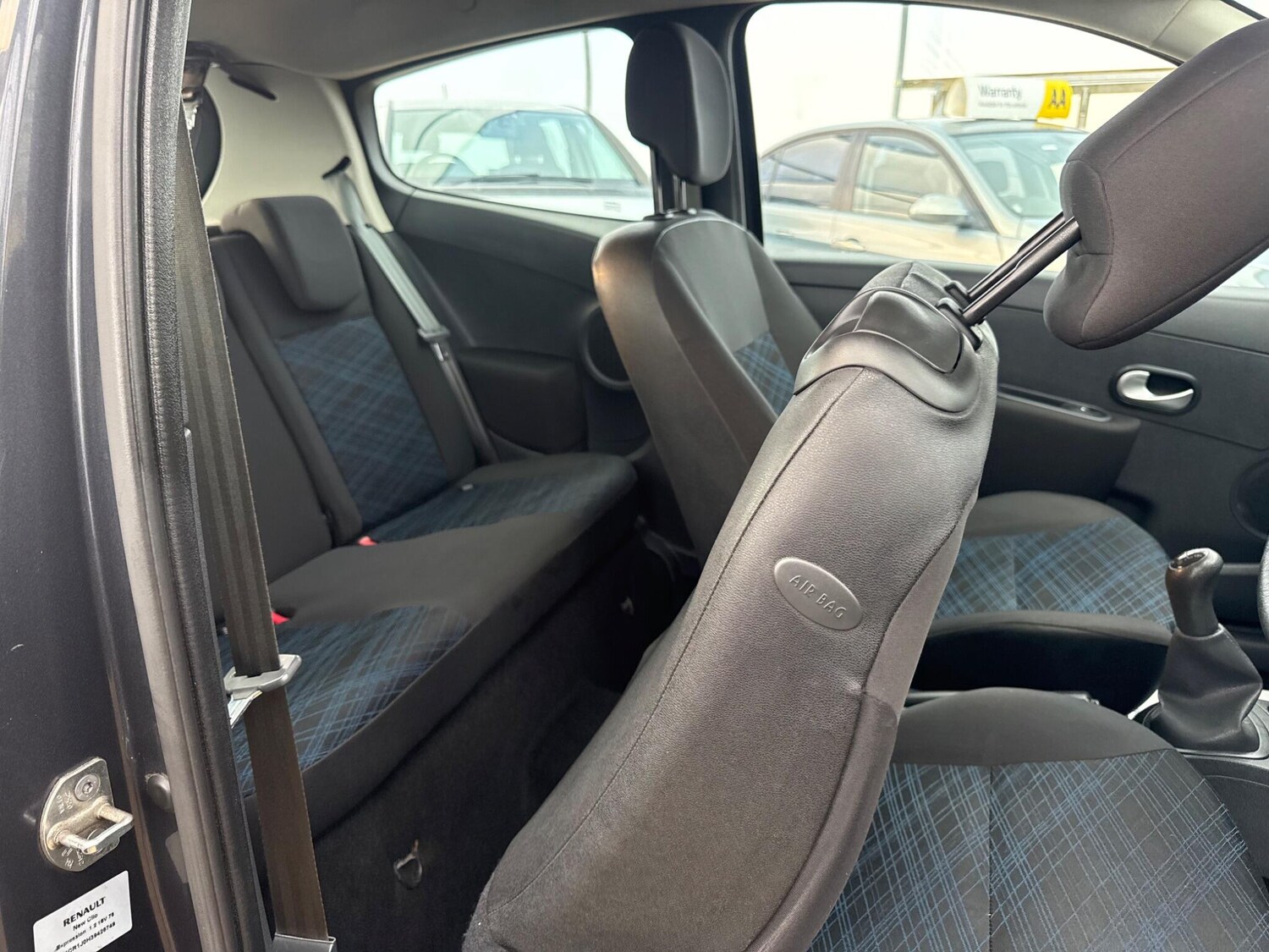 Used Renault Clio 2008 for sale - 77573980: Photo 47