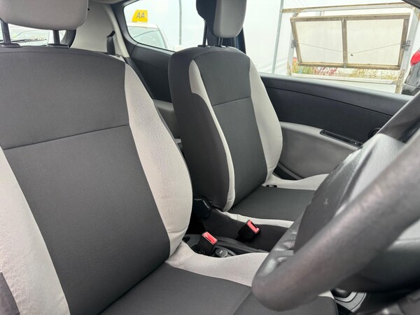 Used Renault Clio 2010 for sale - 76085292: Photo 15