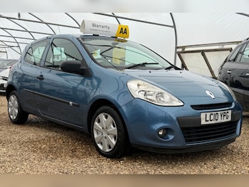 Used Renault Clio 2010 for sale - 76085292: Photo