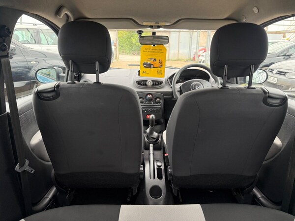 Used Renault Clio 2010 for sale - 76085292: Photo 20