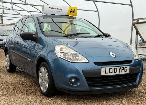Used Renault Clio 2010 for sale - 76085292: Photo 29