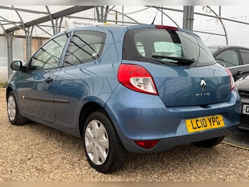 Used Renault Clio 2010 for sale - 76085292: Photo